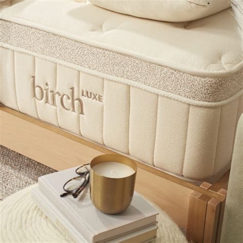 Birch mattresses - The Birch mattress topper uses many of the same materials found in the Birch mattress. The principal material inside the topper is 2" of all-natural Talalay latex. It also uses the same Birch wool, particularly on the top side of the topper where it adds a fair amount of billowy softness to the feel.